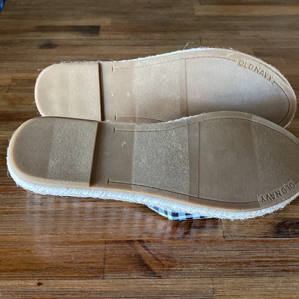 Old Navy espadrilles size 8 checkered black and white new - Picture 2 of 4